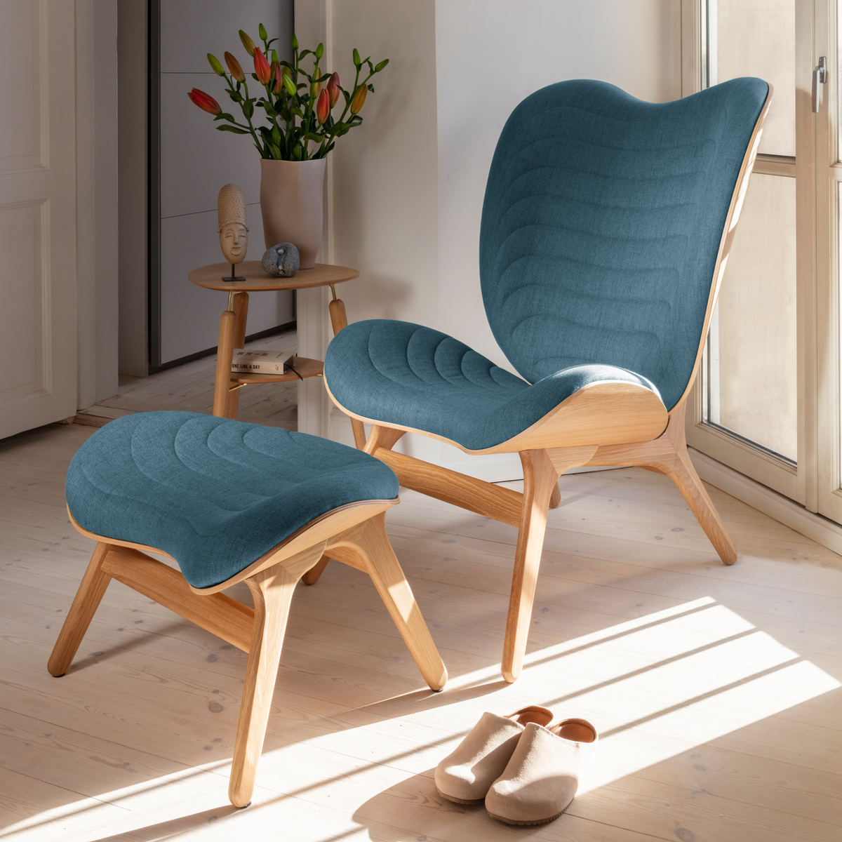 A Conversation Piece | Ottoman