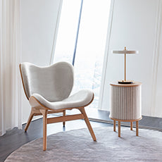 A Conversation Piece | Chaise longue, Bas, Horizons